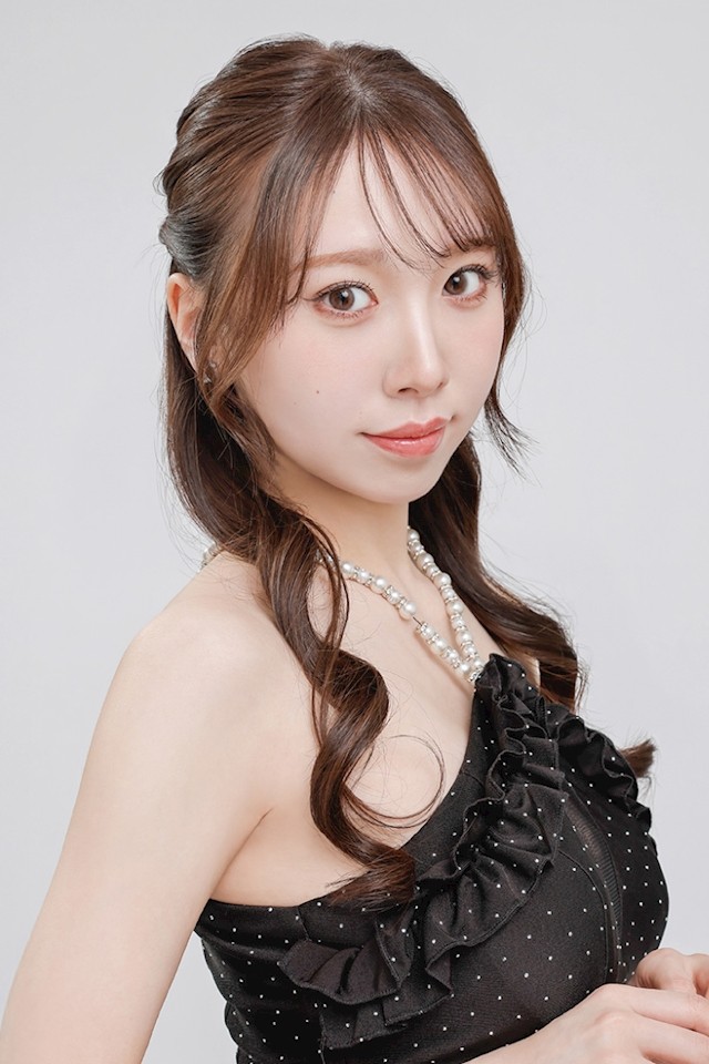 巫 椎奈